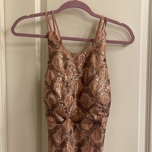 Pinky sparkly prom dress